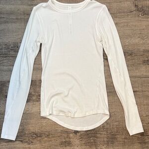 Lululemon Athletica Cream Long Sleeve Top